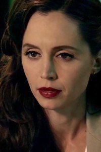 Eliza Dushku as Silk the Detective.