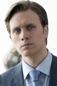 Martin Wallström as Tyrell.